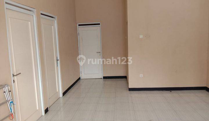 Disewakan Rumah Dalam Komplek di Cimahi Dekat Unjani 10