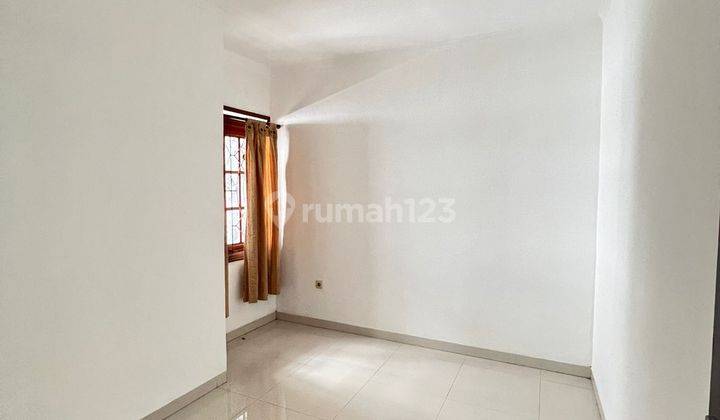 Disewakan Rumah Hook di Komplek Kota Mas Cimahi 3