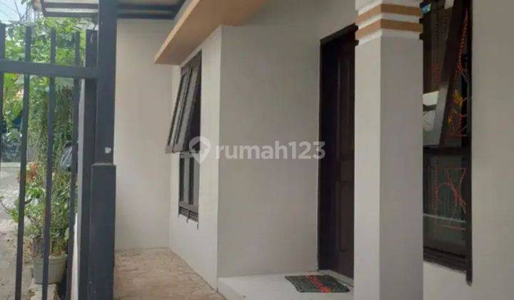 Dijual Rumah di Di Dalam Komplek Sariwangi Bandung 2