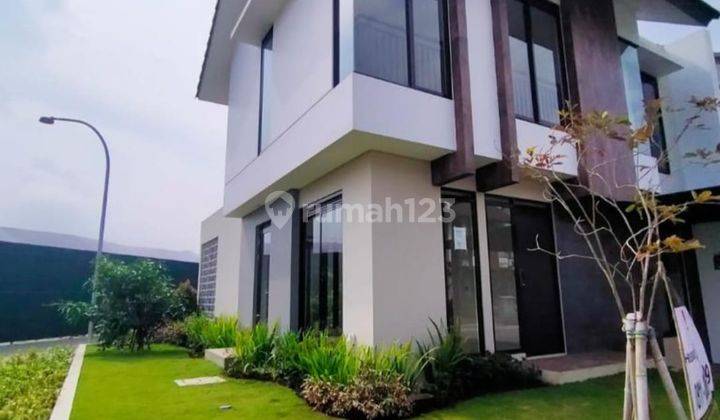 Rumah 2 Lantai Tatar Simakirana Kota Baru Parahyangan Bandung 1