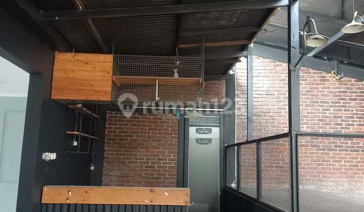 Business Space on Mainroad Cikutra Location, Suitable for Cafe and Business.