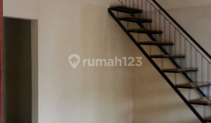 Rumah Samping Mainroad Soekarno Hatta Bandung 2