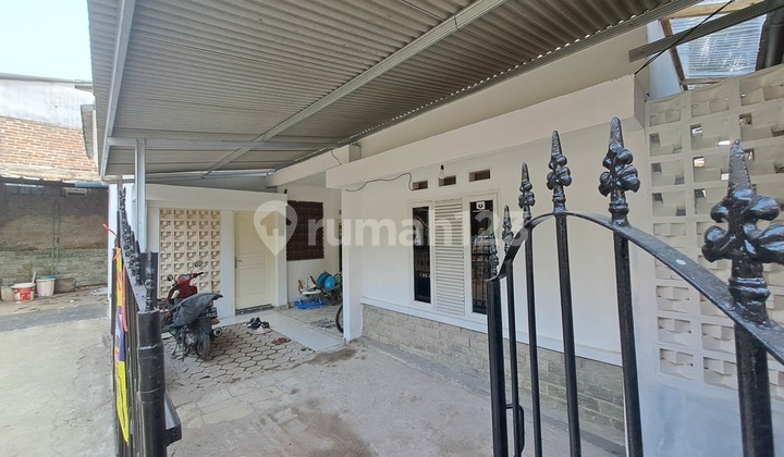 Rumah di Cisaranteun Arcamanik Siap Huni