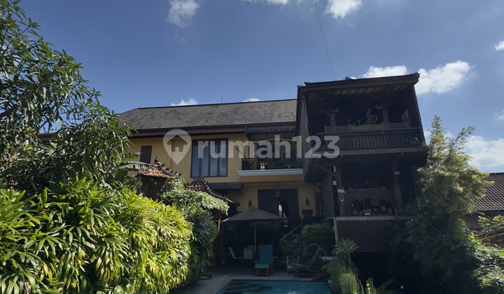 Unique Property with Two Buildings in Kemenuh, Sukawati – Artistic Charm & Tropical Comfort