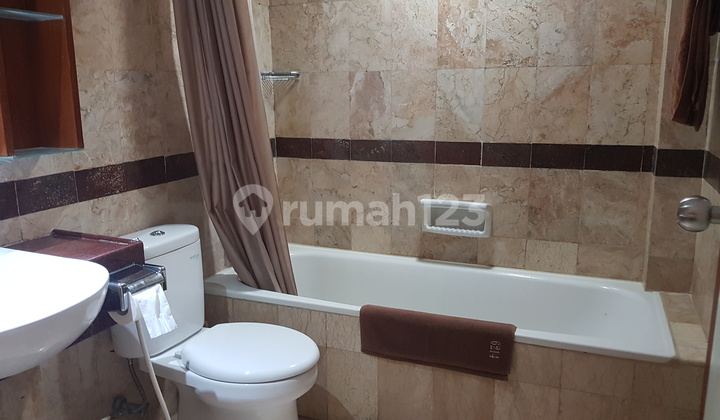 best location beach front apartemen at legian 6