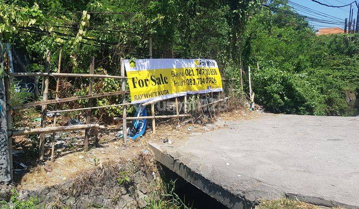 Tanah Istimewa Ngantong di Sunset Road Utama Seminyak dapat 2 jalan 2