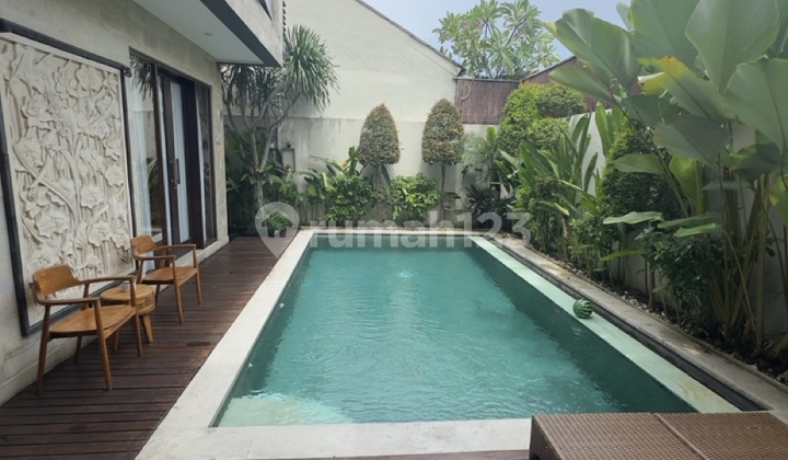 For Sale - Luxury 4 Bedroom Villa In Kerobokan Mertanadi For Sale - Luxury 4 Bedroom Villa In Kerobokan Mertanadi