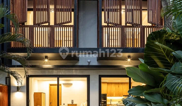 Premium 3-Bedroom Villa - Steps from Batu Bolong Beach, Canggu Premium 3-Bedroom Villa - Steps from Batu Bolong Beach, Canggu