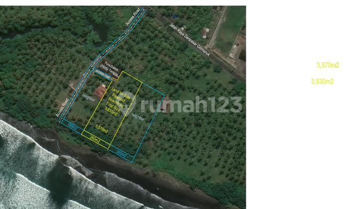 Beachfront Eksklusif di Pantai Pengeragoan