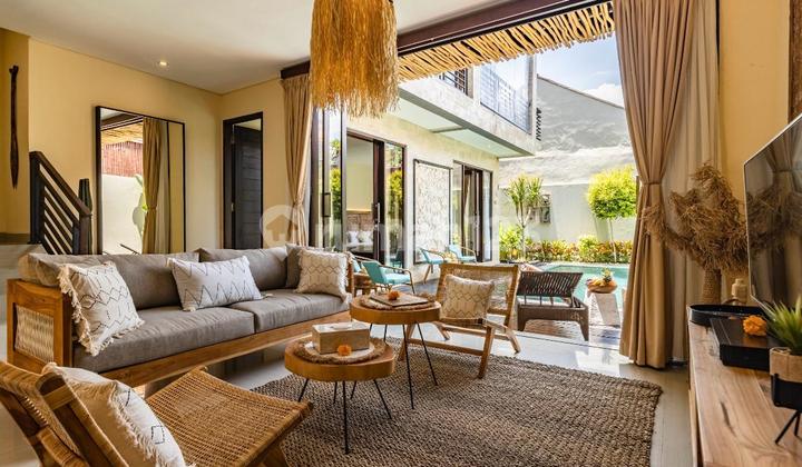 For Sale - Luxury 4 Bedroom Villa In Kerobokan Mertanadi For Sale - Luxury 4 Bedroom Villa In Kerobokan Mertanadi
