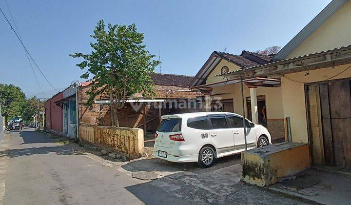 Rumah dekat pasar sunggingan Boyolali 1