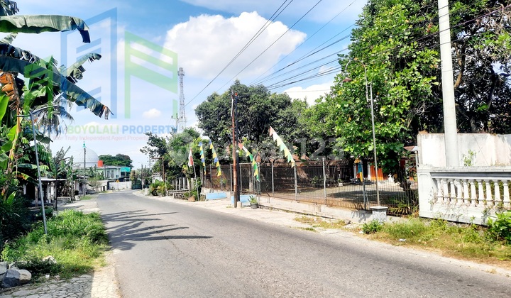 Tanah Dekat Obyek Wisata Tlatar Boyolali