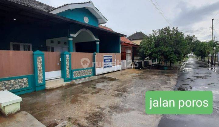 Rumah Nyaman Dekat Jalan Raya Adi Sucipto Colomadu Karanganyar 1