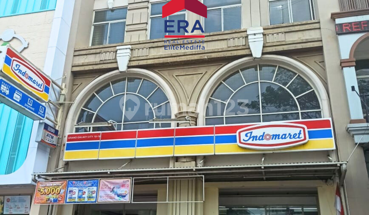 Ruko Gandeng 4 Lantai Grand Galaxy, Bekasi Ruko Gandeng 4 Lantai Grand Galaxy, Bekasi