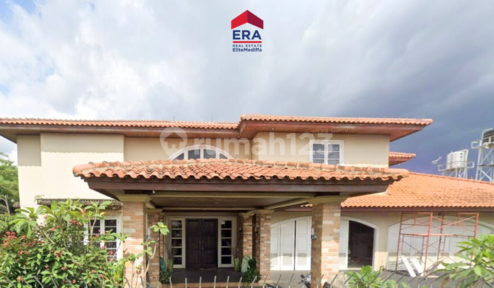 Dijual Rumah Cantik dengan Lokasi Premium di Beji Depok 2