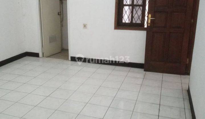 Rumah Secondary Dalam Komplek Cipinang Jakarta Timur  2