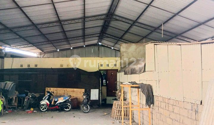 For Sale Land with Bonus Warehouse Area Jl Ida Bagus Mantra Tulikup Gianyar Bali