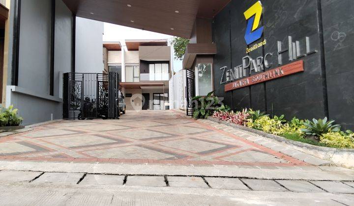 Rumah Mewah 2 Lantai Di Cirendeu Dekat Toll Dan Mrt Lebak Bulus 1