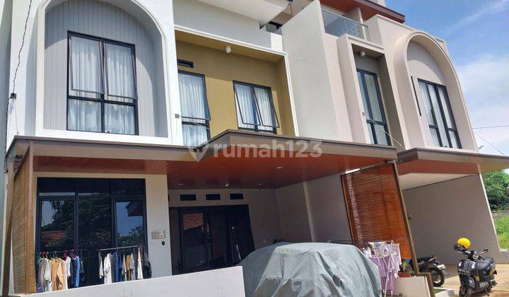 Rumah 3 Lantai Tanah Luas Di Cirendeu Ciputat Dekat Lebak Bulus 2