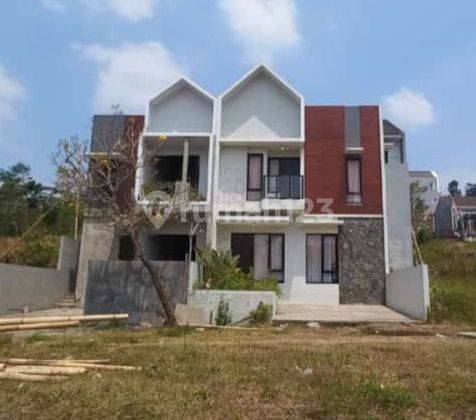 Villa Dau 2 Lantai View Gunung Dekat Kampus Uin Kedokteran  1