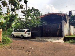 Rumah lama siap huni di komplek bumi pusaka cinere 1