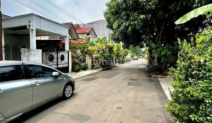 Rumah lama layak huni di villa delima lebak bulus 1