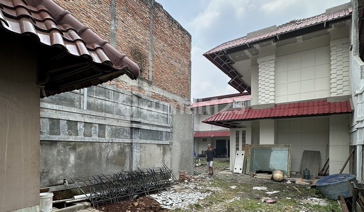 New Boarding House for Sale, 400 m², 10 Rooms, 10 Garages New Boarding House for Sale, 400 m², 10 Rooms, 10 Garages