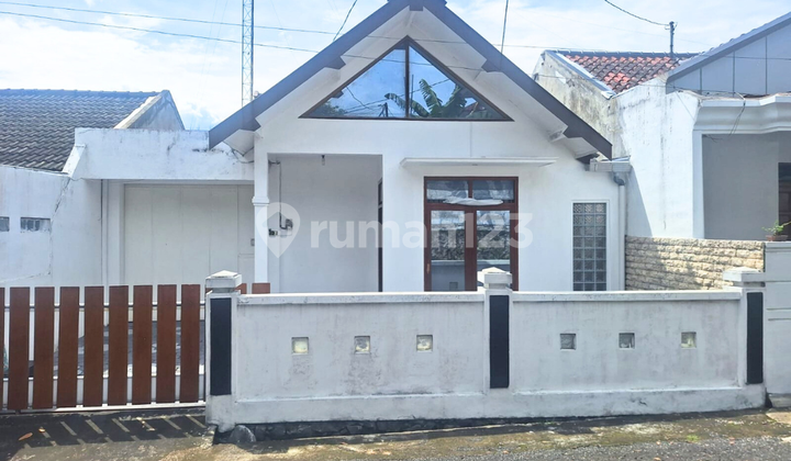 Cheap Ready-to-Occupy Cluster House for Rent Near Mountain View School in Klaseman Hijau Tingkir Salatiga Cheap Ready-to-Occupy Cluster House for Rent Near Mountain View School in Klaseman Hijau Tingkir Salatiga