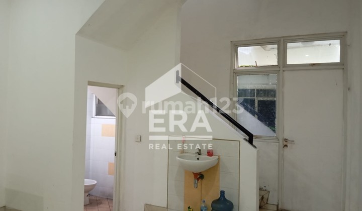 Sewa Ruko 2 Lantai Cocok untuk Usaha/Kantor di Kawasan Cluster Elit Semarang Barat di Graha Padma 2