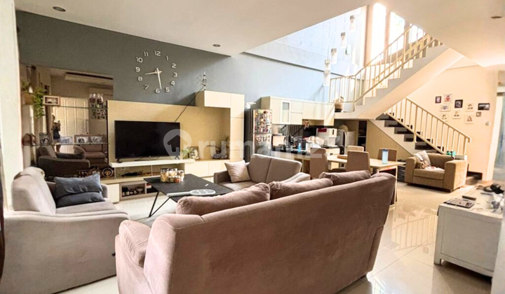 Jual Rumah Mewah 2 Lantai Dekat Undip di Bukit Sari Kawasan Elit Semarang Atas 1