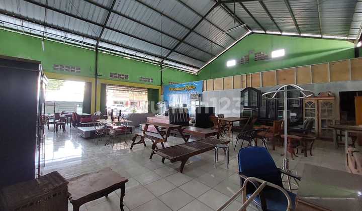 Ruang Usaha Cocok Untuk Kuliner Dan Dagang Pusat Keramaian Mijen 3