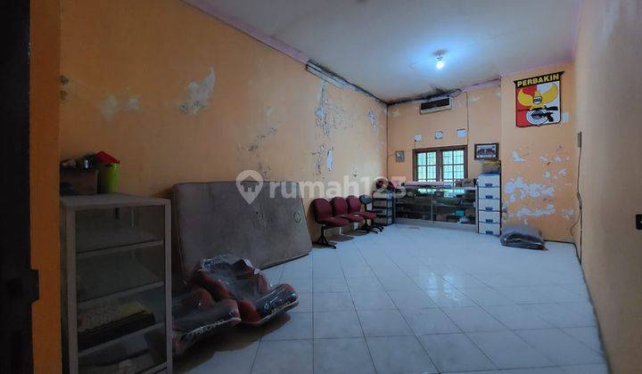 Ruko 2 Bangunan Jadi 1 di Pusat Perdagangan Semarang Timur 9