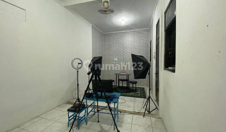 Ruko 2 Lantai Lokasi Strategis di Singosari Semarang 4