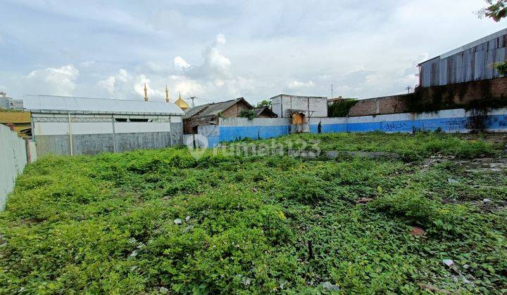 Ruang Usaha Luas di Kedungmundu Lama Raya Semarang 6