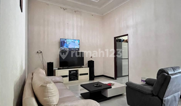 Istimewa! Rumah Plus Paviliun Tingkat Siap Huni di Pokoh Ngemplak Sleman