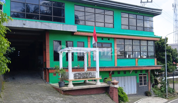 Dijual Hotel Ijin Usaha Aktif 31 Kamar Dekat Alun-Alun Bandungan Semarang 1