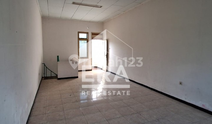 2-Storey Shop House Suitable for All Businesses in the Center of Puwodadi City 2