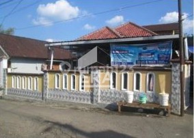 Good Home Ready to Live In by the Road in Pabelan Semarang 2