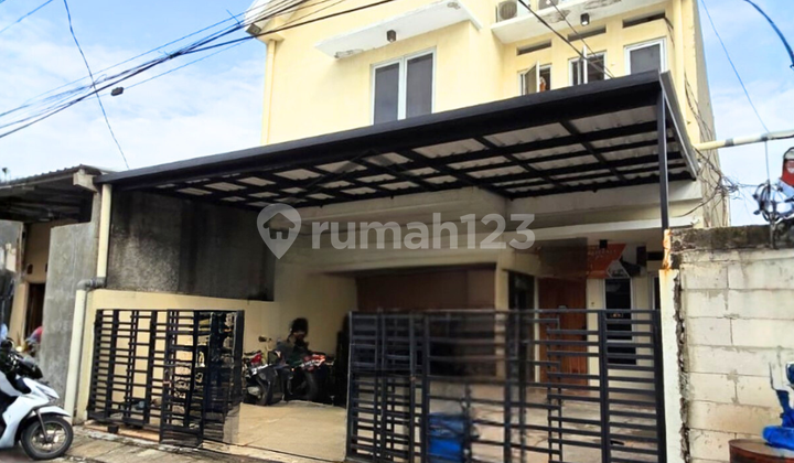 Jual Kost Tengah Kota Full Penghuni di Pusat Bisnis Batan Semarang Jual Kost Tengah Kota Full Penghuni di Pusat Bisnis Batan Semarang