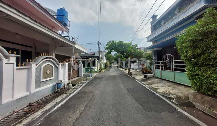 Tanah Ada Bangunan Cocok Untuk Kost Dekat Tol Krapyak Hanoman 2
