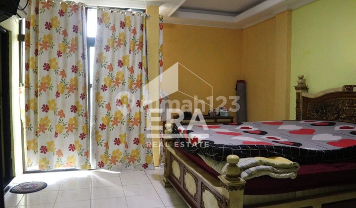 Sewa Ruko Ada Kamar di Lantai Atas di Jalan Raya Majapahit Pedurungan Semarang 2