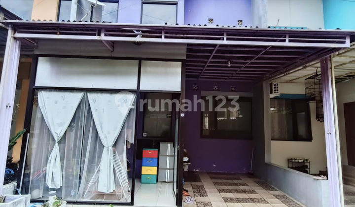 Jual Rumah 2 Lantai Plafon Tinggi Siap Huni di Puri Wahid Regency Argomulyo Salatiga Jual Rumah 2 Lantai Plafon Tinggi Siap Huni di Puri Wahid Regency Argomulyo Salatiga
