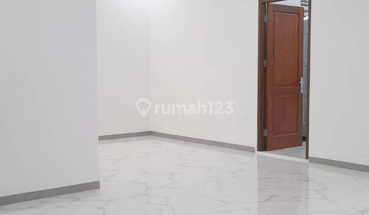 Rumah Bagus Lantai Granit Di Villa Aster Banyumanik Semarang 2