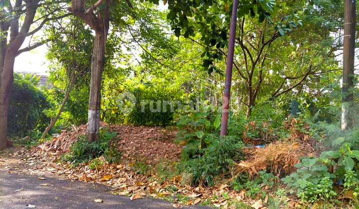 Tanah Kawasan Elite Semarang Atas  4 Jt/m2 di Taman Semeru Karangrejo 1