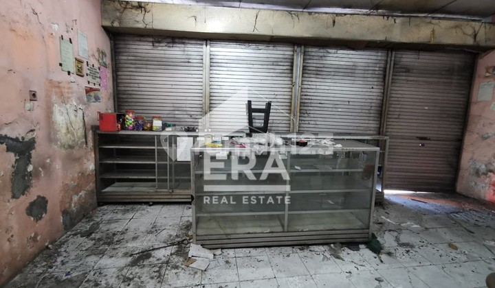 Ruang Usaha Pinggir Jalan di Pusat Bisnis kedungmundu Semarang 2