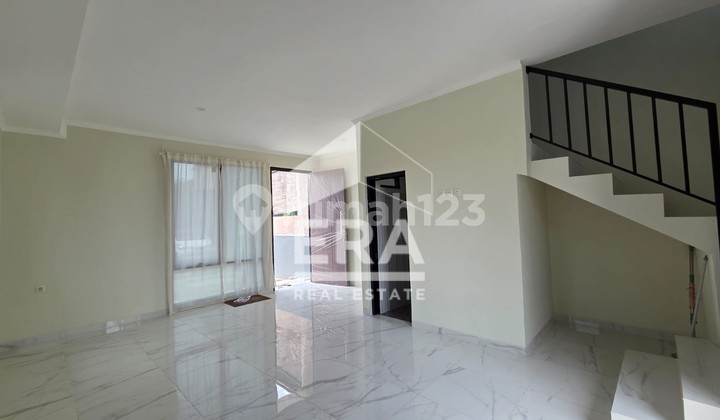 Rumah Hook Baru Dekat Aneka Jaya Wolter di Graha Mukti Pedurungan 2