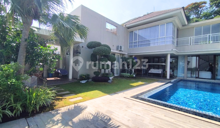 Dijual Rumah Mewah Ada Kolam Renang Semi Furnished di Citrasun Banyumanik Semarang 1