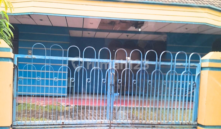 Dijual Rumah 4 Kamar Dekat Pusat Kota di Banowati Semarang Utara 1