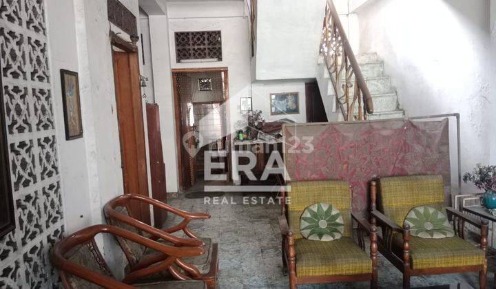 Rumah Hitung Tanah Cocok Untuk Usaha di MH Thamrin