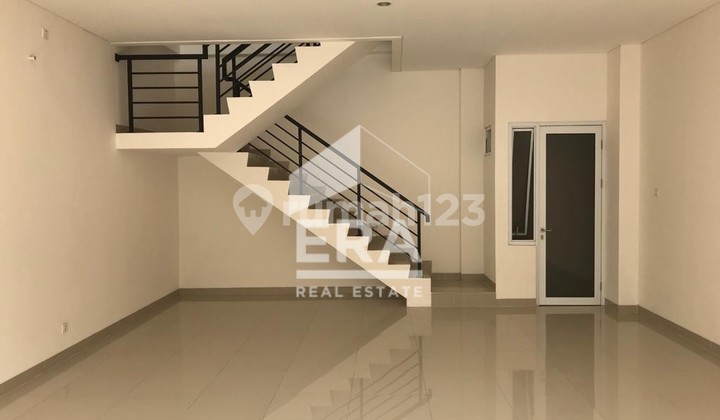 Sewa Ruko 3 Lantai Cocok untuk Klinik Kecantikan di Paramount Square Manyaran Semarang Barat 2